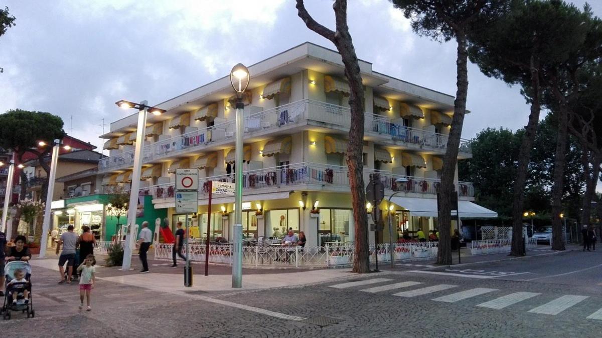 Hotel Franca Misano Adriatico Exterior photo