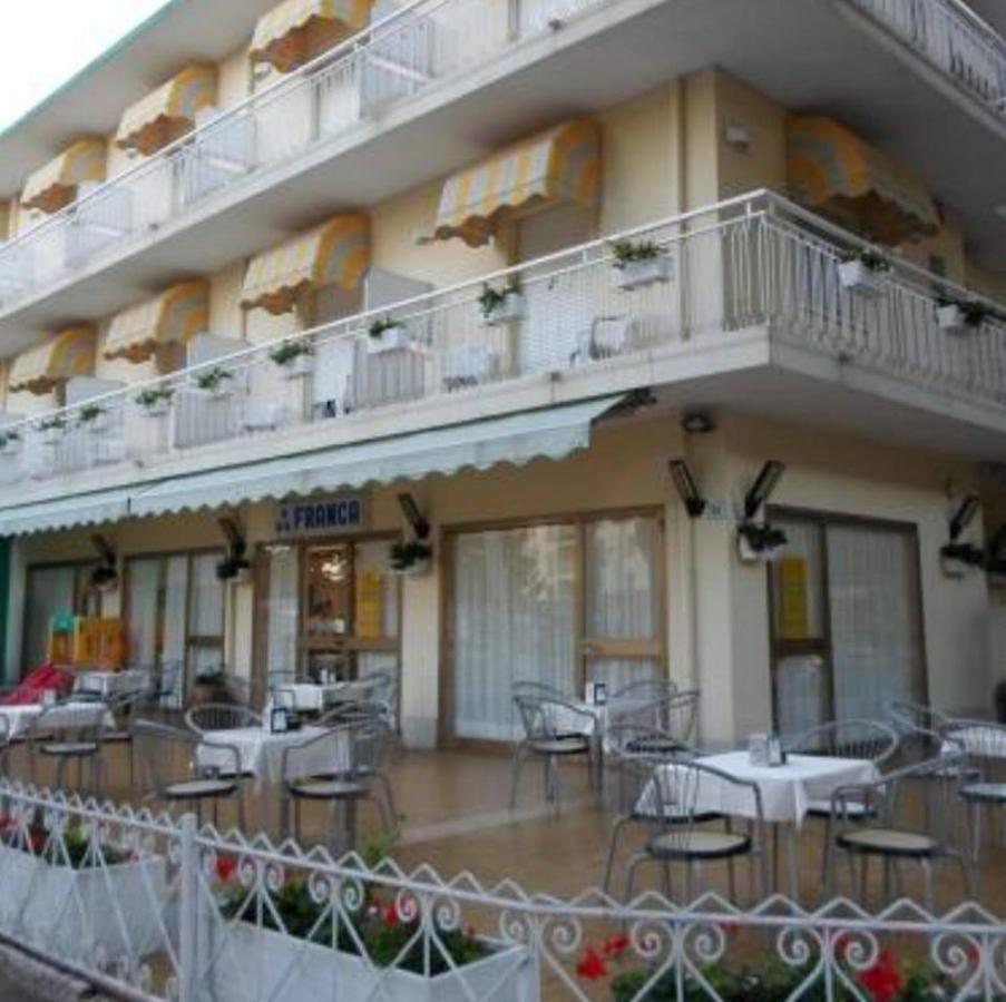 Hotel Franca Misano Adriatico Exterior photo